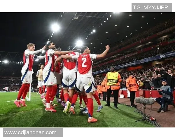 悲喜夜!皇马1-1丢第一,罗马0-1丢第一,切尔西1-1阿森纳,利物浦2-0 悲喜夜!皇马1-1丢第一,罗马0-1丢第一,切尔西1-1阿森纳,利物浦2-0